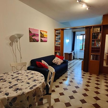 La Casa Fra Gli Ulivi Apartment Lerici Luaran gambar