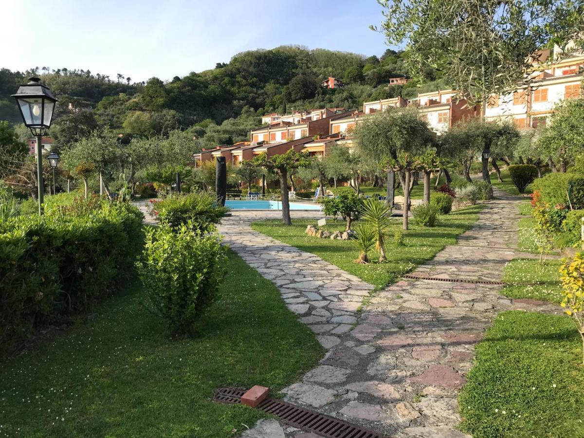 La Casa Fra Gli Ulivi Apartment Lerici Luaran gambar