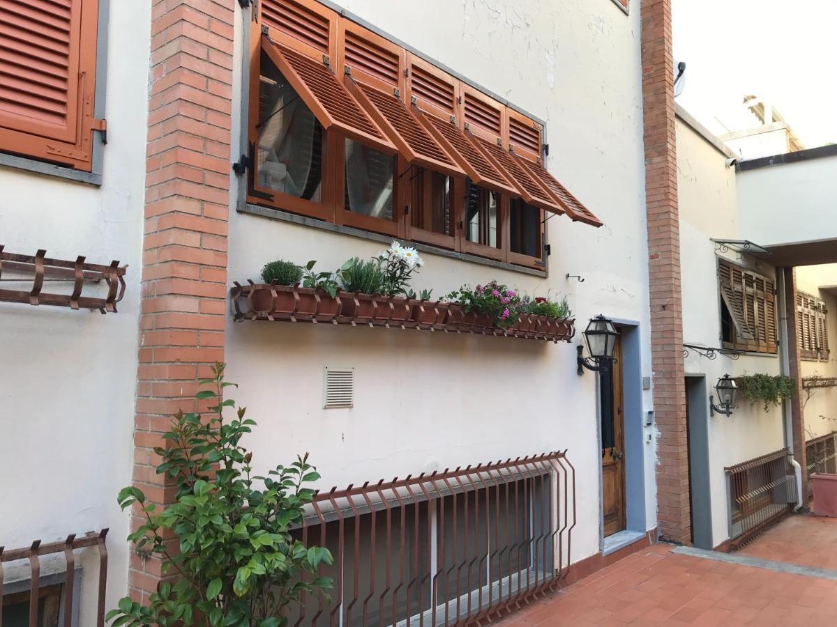 La Casa Fra Gli Ulivi Apartment Lerici Luaran gambar