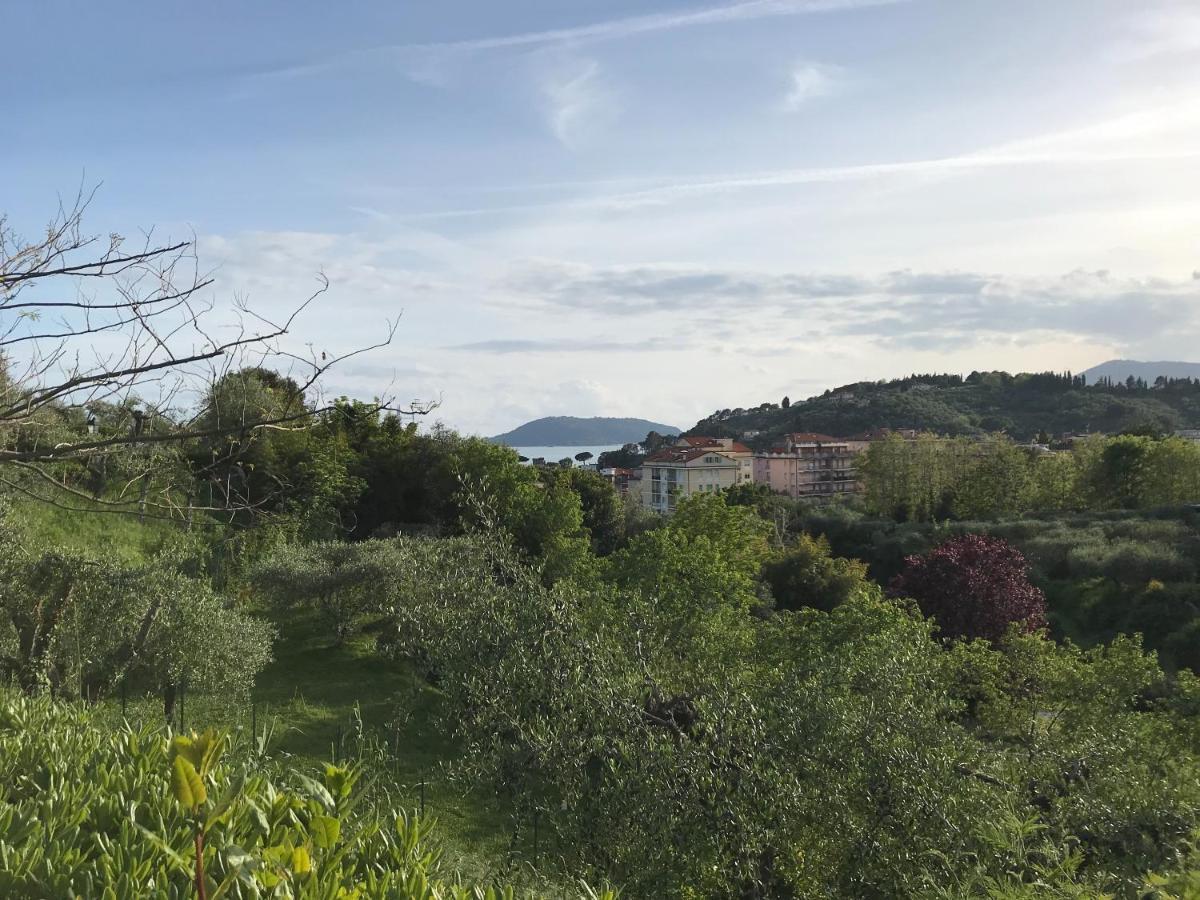 La Casa Fra Gli Ulivi Apartment Lerici Luaran gambar